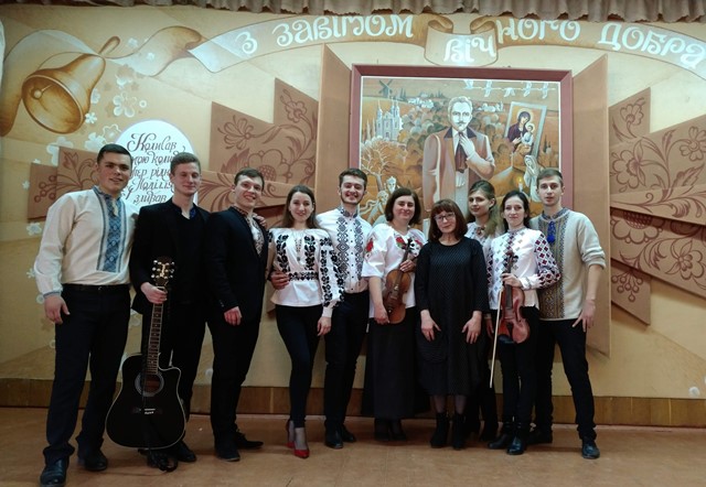 Ініціатори святкового концерту